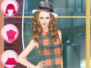 Helen Classic Tartan Dress Up